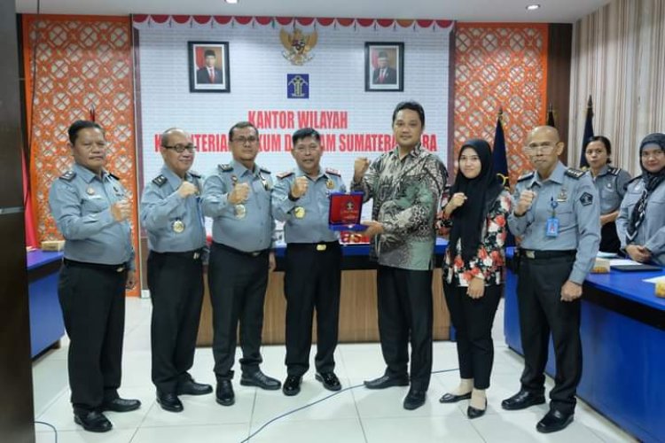 Kanwil Kemenkumham Sumut Bersama OBH Berikan Bantuan Hukum Gratis