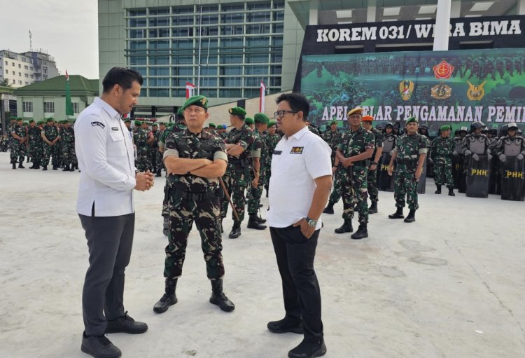 Bawaslu Riau Ikut Apel Pengamanan Pemilu: Danrem 031 Wirabima Tekankan Pencegahan dan Tindakan Humanis