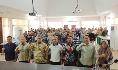 Bawaslu Riau Gelar Rapat Persiapan Menjelang Ujian CAT, Anderson dan Asmed Berikan Arahan Calon PPPK