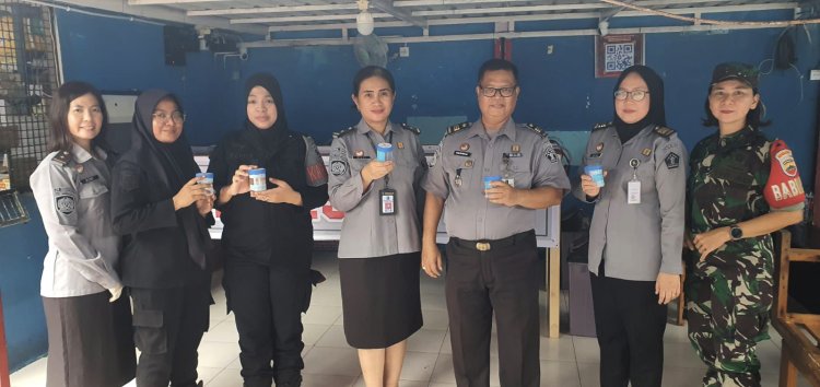 Geledah Blok Hunian dan Tes Urine Bersama APH Laperru Pastikan Lapas Zero Halinar