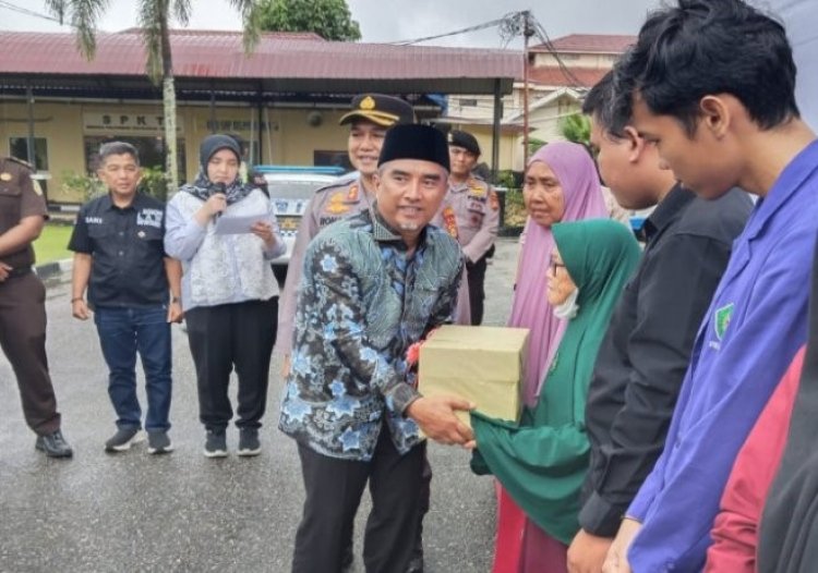 Ketua DPRD Kampar Apresiasi Baksos Polri Presisi Polres Kampar