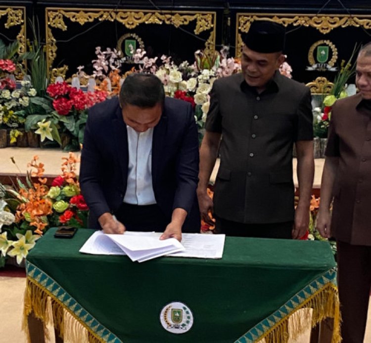 KUA-PPAS Disepakati, Perubahan APBD Riau 2025 Alami Penurunan Rp200 Miliar
