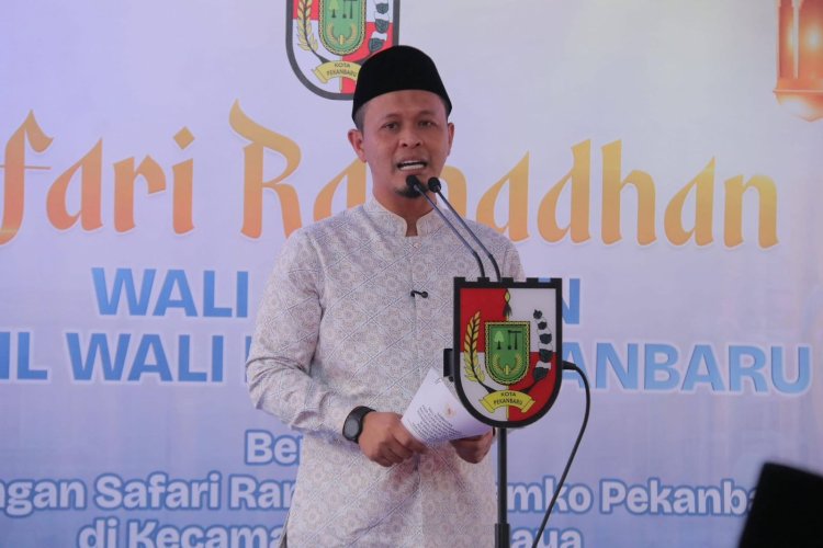 Pemko Pekanbaru Salurkan Bantuan Rp100 Juta untuk Pembangunan Masjid dan Warga