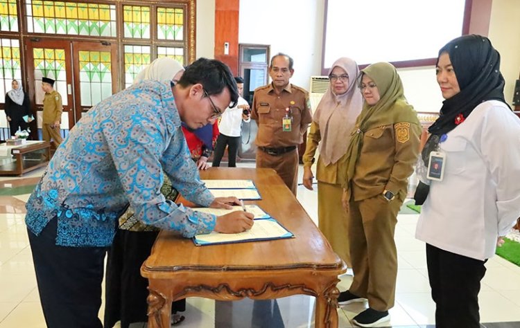 Bupati Afni Zulkifli Dorong 56 Dapur MBG di Siak Belanja dari Petani dan UMKM Setempat